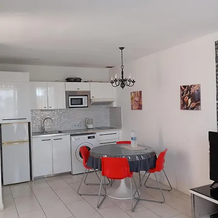 Parque Santiago Las Americas Apartment *